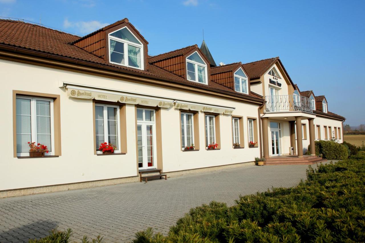 Hotel Brada Jičín Exterior foto